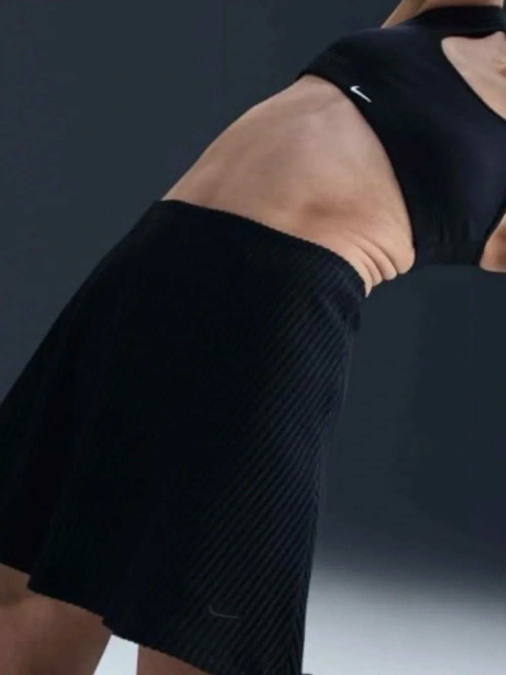 Nike Sportswear Chill Knit Ribbed Mini Skirt